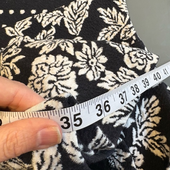 Anthropologie Maeve Black White Fit/Flare sleeveless knee length Dress Small - Picture 9 of 9